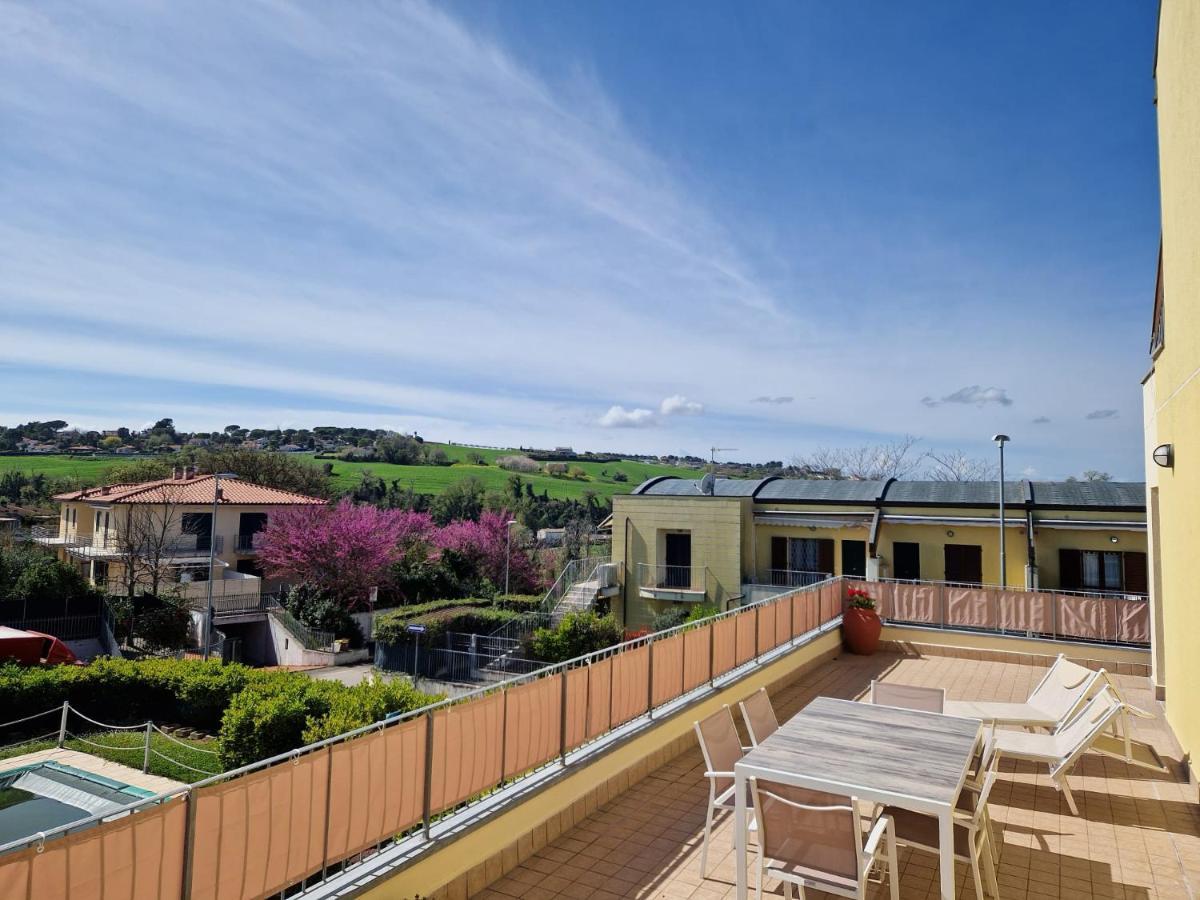 סירולו Appartamento L'Azalea - A Due Passi Da Numana Con Grande Terrazzo E Piscina Condominiale Stagionale מראה חיצוני תמונה